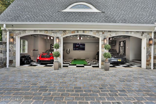 18 Bellevue Avenue, Rumson, NJ 07760