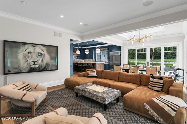 18 Bellevue Avenue, Rumson, NJ 07760