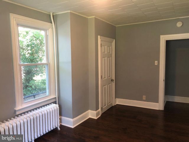1148 E LANDIS AVE, Vineland, NJ 08360