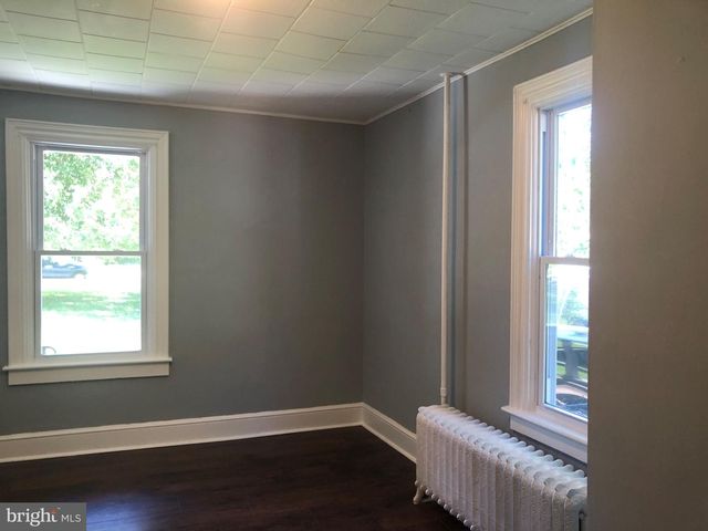 1148 E LANDIS AVE, Vineland, NJ 08360
