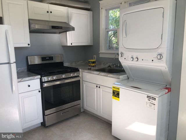 1148 E LANDIS AVE, Vineland, NJ 08360