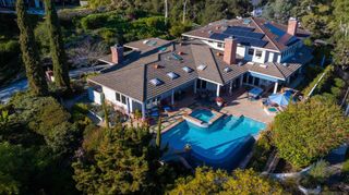 516 Whisper Wind Dr, Encinitas, CA 92024
