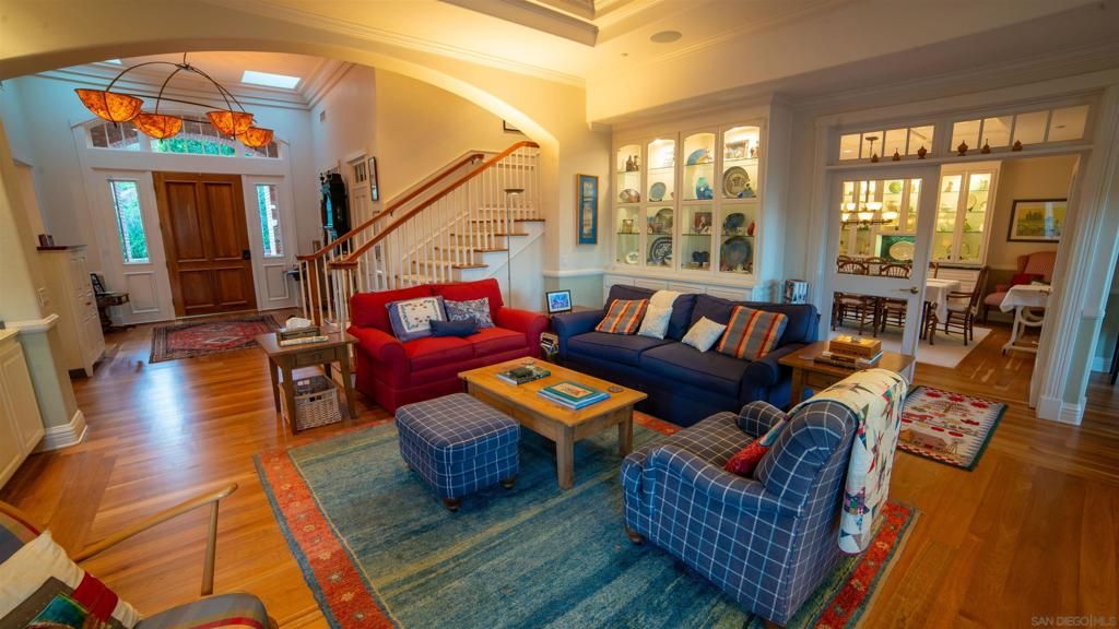 Image 9 of property listing at 516 Whisper Wind Drive, Encinitas, CA 92024