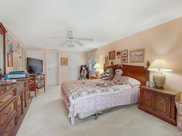 21 Besen Parkway, Tallman, NY 10952