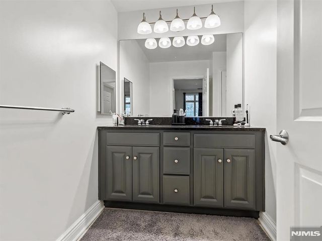 7400 River Road 442, North Bergen, NJ 07047