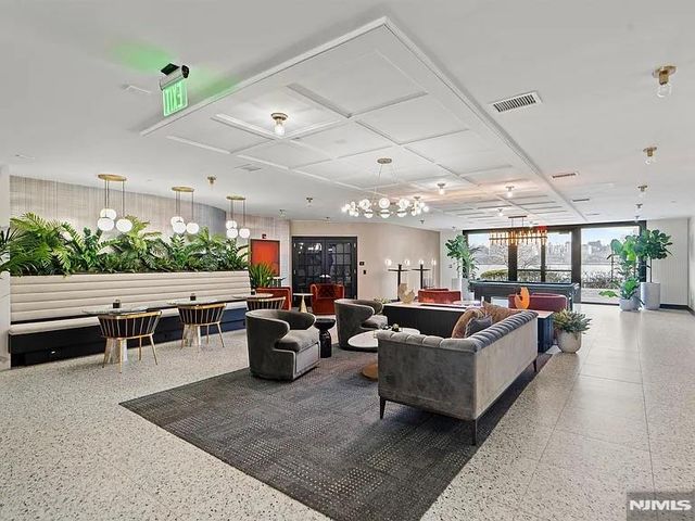 7400 River Road 442, North Bergen, NJ 07047