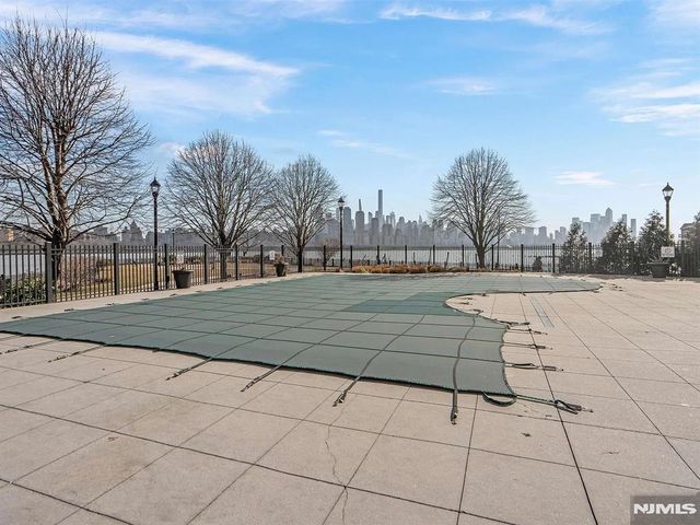 7400 River Road 442, North Bergen, NJ 07047