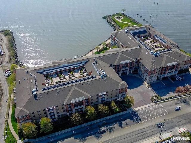 7400 River Road 442, North Bergen, NJ 07047
