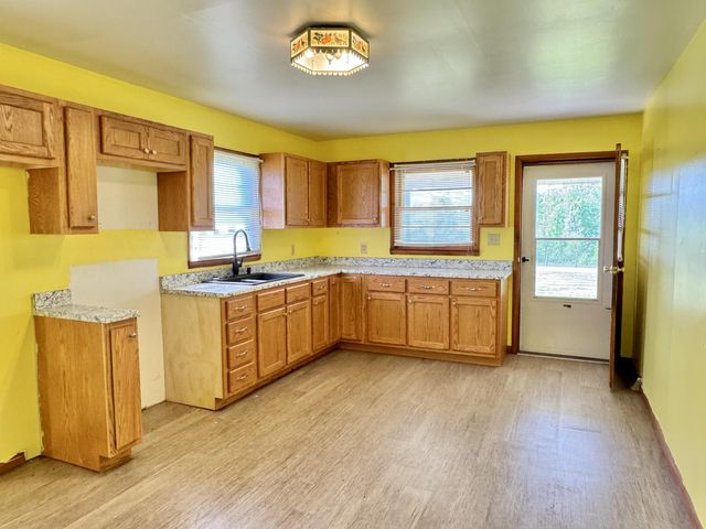 1475 Gosser Ridge Road, Liberty, KY 42539