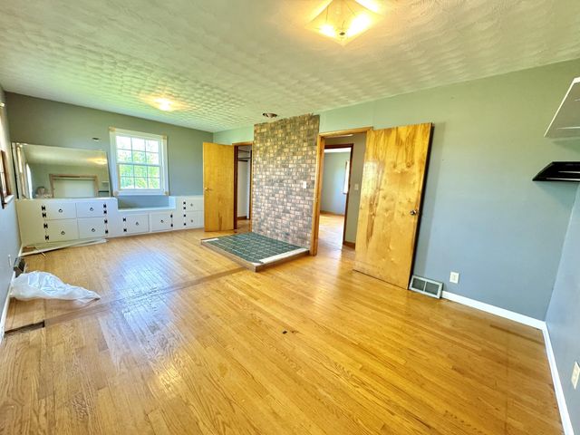1475 Gosser Ridge Road, Liberty, KY 42539