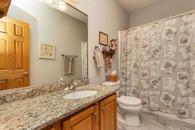 9119 Lenham Drive, Johnston, IA 50131