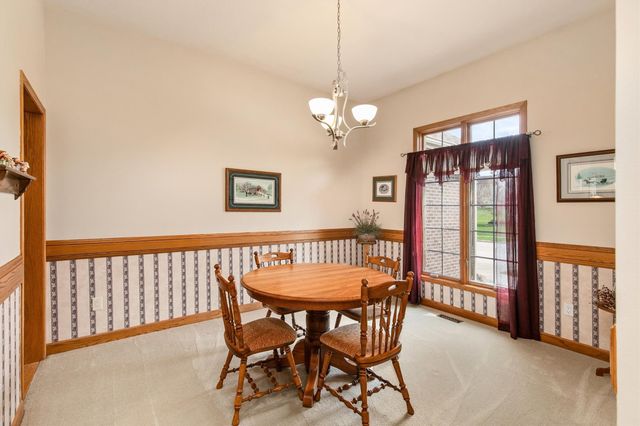 9119 Lenham Drive, Johnston, IA 50131
