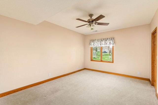 9119 Lenham Drive, Johnston, IA 50131