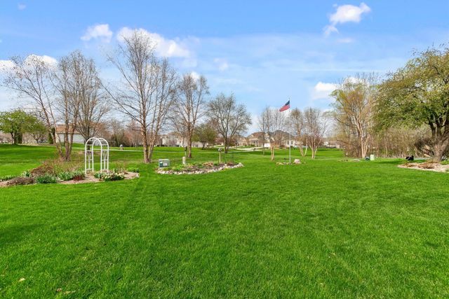 9119 Lenham Drive, Johnston, IA 50131