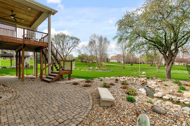 9119 Lenham Drive, Johnston, IA 50131