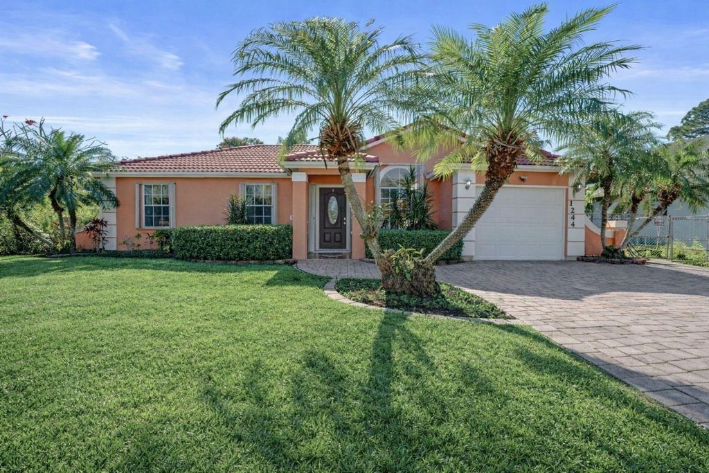 1244 SW Bellevue Avenue, Port St. Lucie, Port St Lucie, FL 34953