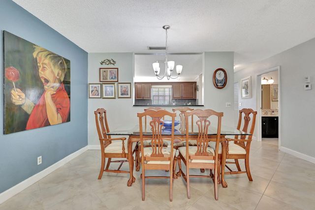 165 Amherst Lane, Lake Worth, FL 33467