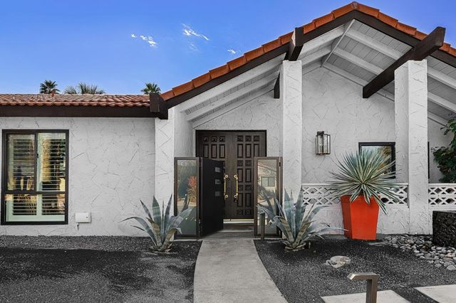 2997 E Alta Loma Drive, Palm Springs, CA 92264