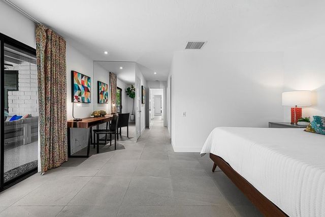 2997 E Alta Loma Drive, Palm Springs, CA 92264