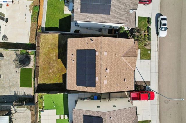 1449 Dorona Ln, Manteca, CA 95336