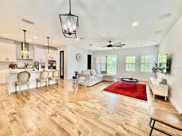 12613 SHETLAND WALK DRIVE, Lithia, FL 33547