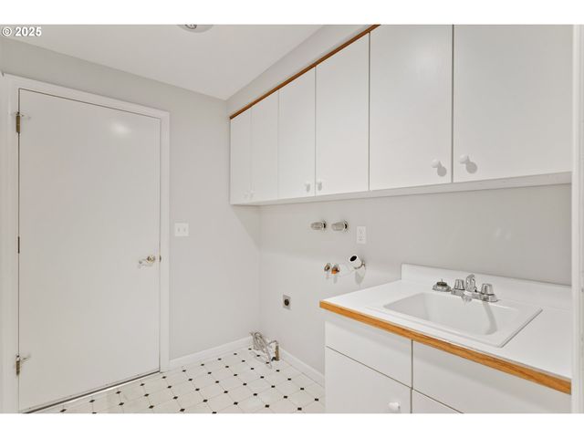 3007 Se SPYGLASS Dr, Vancouver, WA 98683