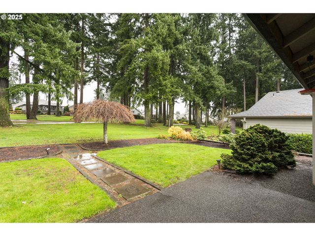 3007 Se SPYGLASS Dr, Vancouver, WA 98683