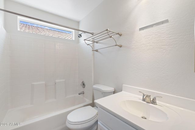 4315 E GLENHAVEN Drive, Phoenix, AZ 85048