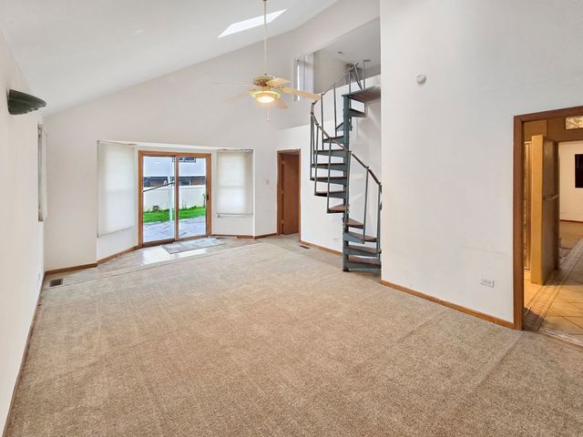 16621 84th Avenue, Tinley Park, IL 60477