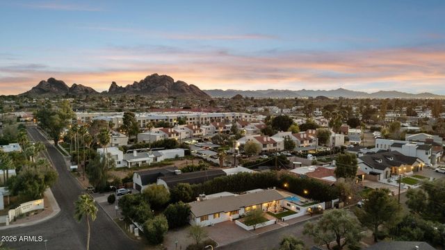 6119 E CARNATION Circle, Phoenix, AZ 85018