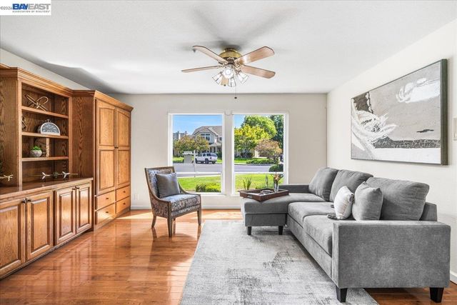 4482 Guilford, Livermore, CA 94550