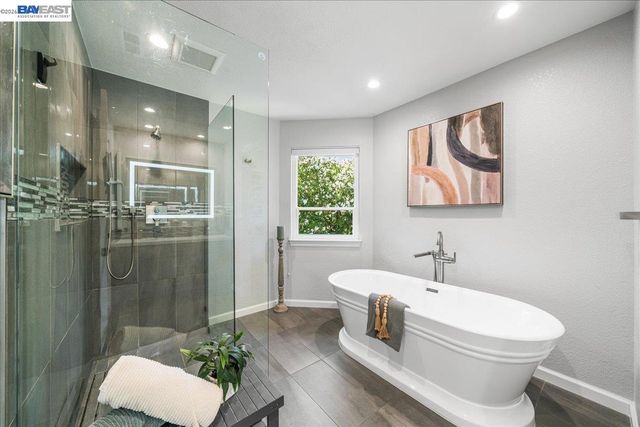 4482 Guilford, Livermore, CA 94550