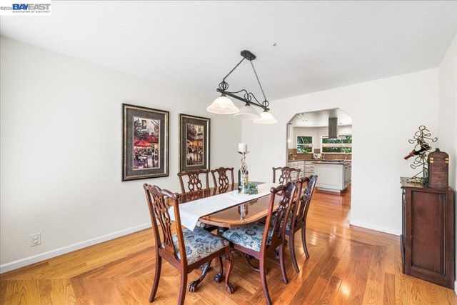 4482 Guilford, Livermore, CA 94550