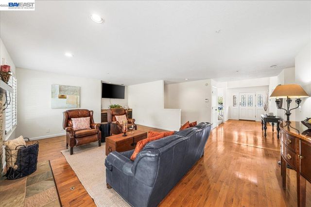 4482 Guilford, Livermore, CA 94550