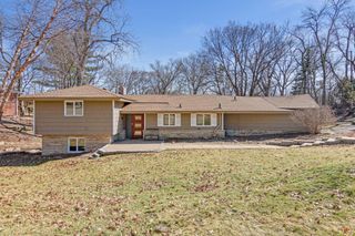 14419 Woodhill Circle, Minnetonka, MN 55345