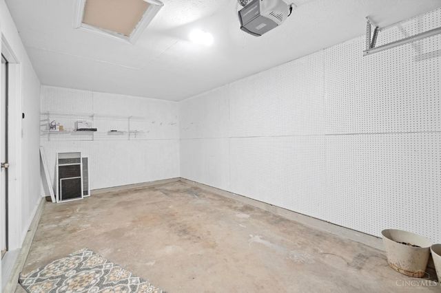 904 Hartz Drive, Lebanon, OH 45036