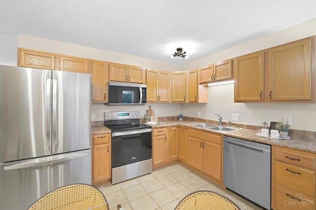 904 Hartz Drive, Lebanon, OH 45036