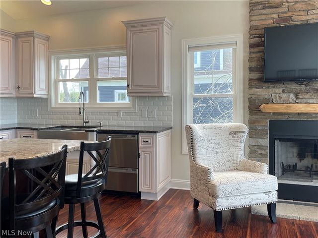 35685 Galalina Boulevard, Eastlake, OH 44095