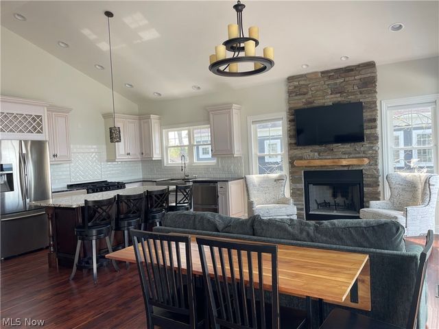 35685 Galalina Boulevard, Eastlake, OH 44095