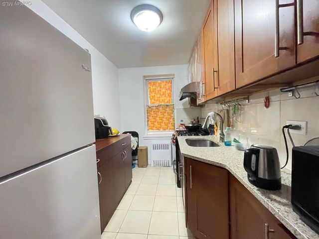43-35 union Street 2M, Flushing, NY 11355