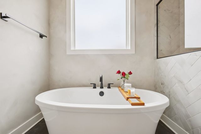 1032 Pebble Run Rd, Hendersonville, TN 37075