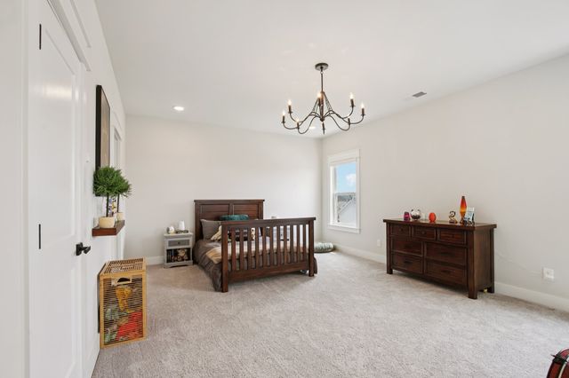 1032 Pebble Run Rd, Hendersonville, TN 37075