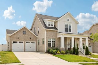 1032 Pebble Run Rd, Hendersonville, TN 37075