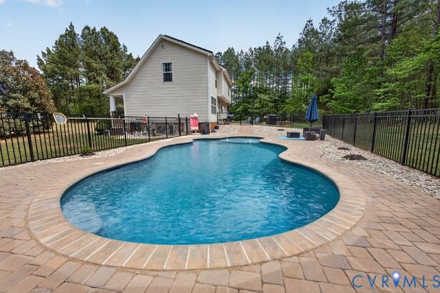 6332 Walnut Tree Dr, Powhatan, VA 23139