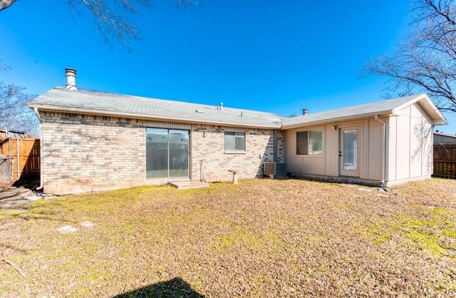 5656 Pearce Street, The Colony, TX 75056