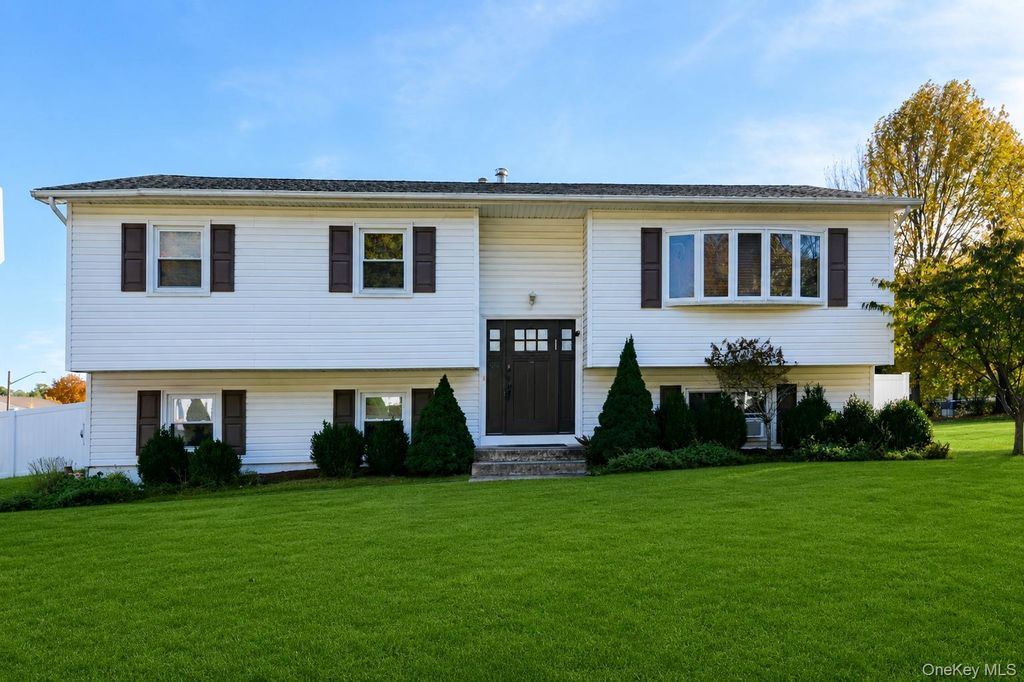 27 Gleason Drive, Thiells, NY 10984