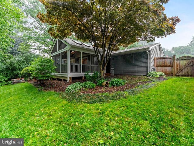 610 KEARNEY CT SW, Vienna, VA 22180