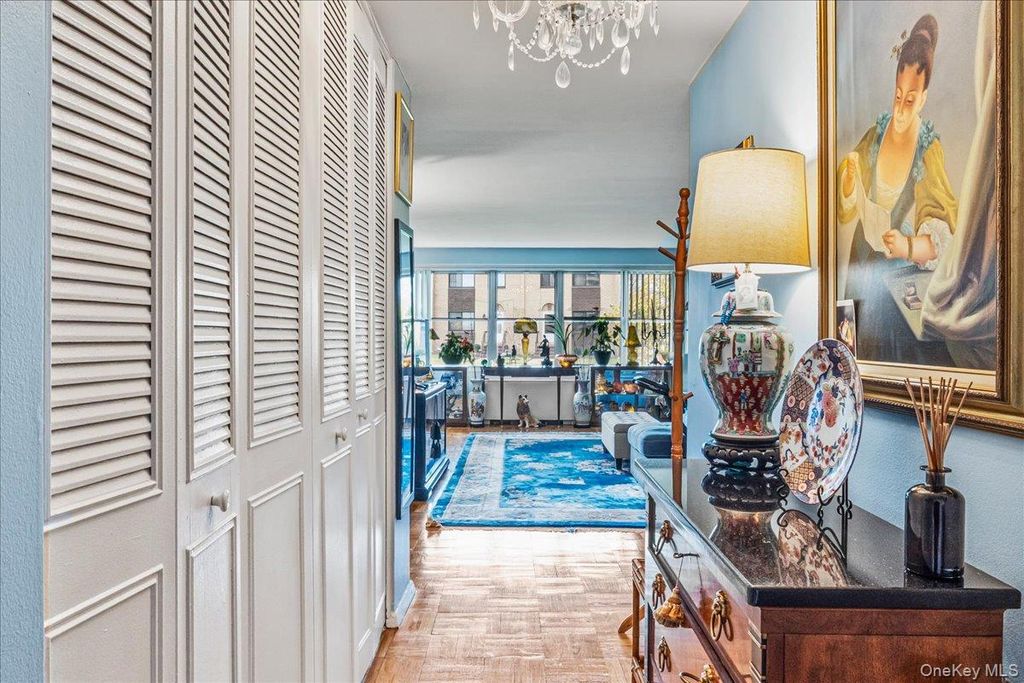 17-85 215th Street 1E, Bayside, NY 11360