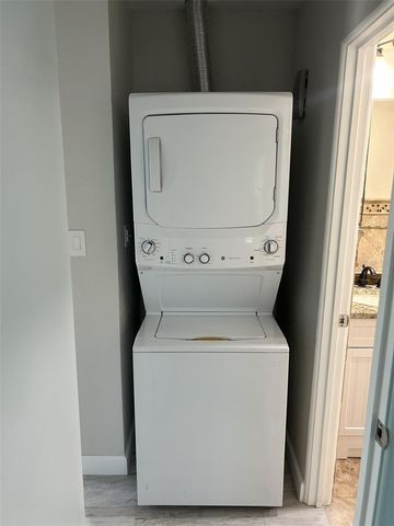 717 SUNSET COVE, Madeira Beach, FL 33708