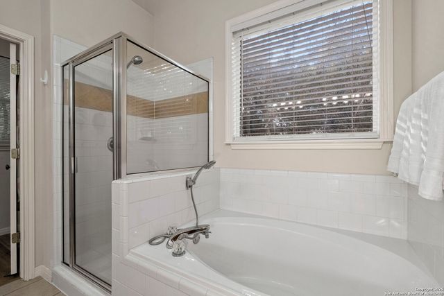 9119 Cap Mountain Dr, San Antonio, TX 78255